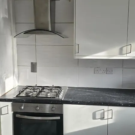 Ferienhaus 4 Bed House Sleeps 7 With Garden And Parking *